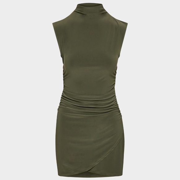 Smooth Matter™ Boulevard Dress - Picture 3 of 9